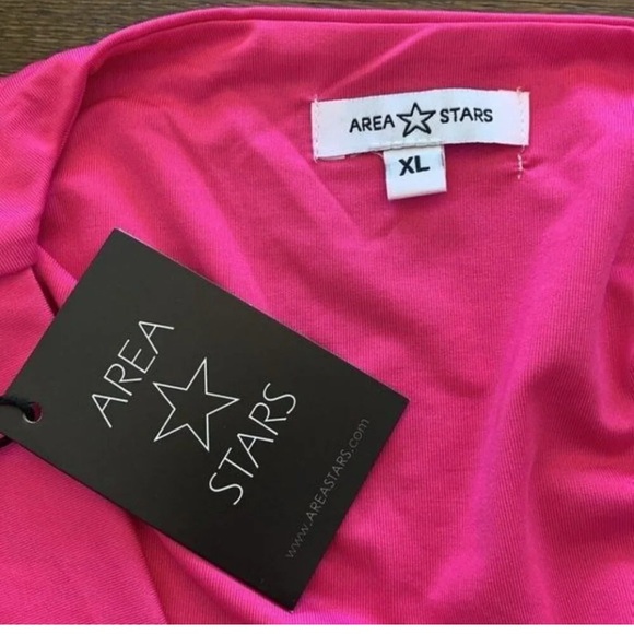 Area Stars Hot Pink Criss Crossed Crop Top Long
Sleeved Size XL - Picture 5 of 6